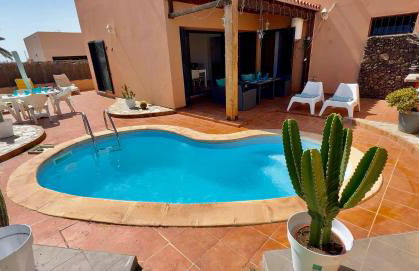 Dar Nur villa Ideal for Families, Couples, and digital Nomads with Private Pool BBQ Solarium - Foto 4