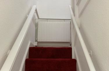 Spacious semi detached house - Photo 39