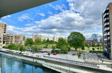 Spacious & Serene 2 Bed, Sleeps 6 With Canal View And Underground Parking - Foto 1