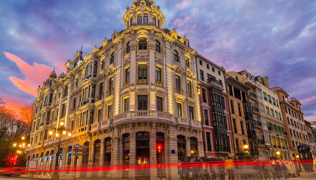 Visita guiada Premium para grupos pequeños a Oviedo Monumental - Foto 3, Oviedo moderno