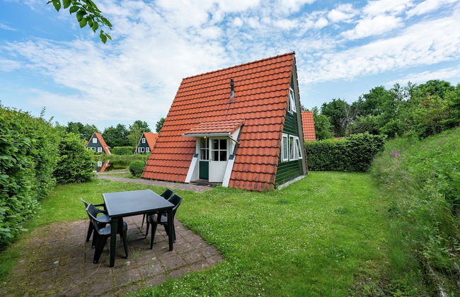 Detached Chalet in Tranquil Dutch Countryside - Foto 10