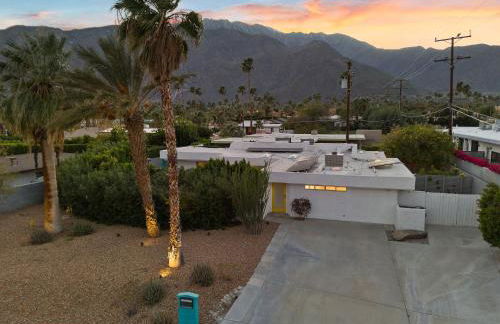 The Ricardo! Mid-Century Villa with Saltwater Pool - Foto 4