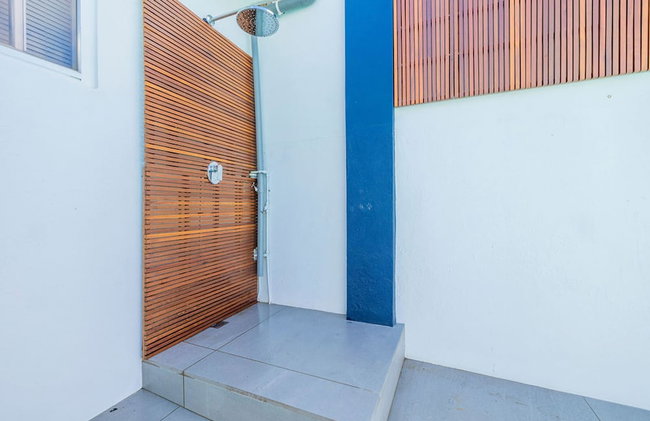 NEW Modern 3BR 3BA Private Pool Centrallylocated - Foto 27