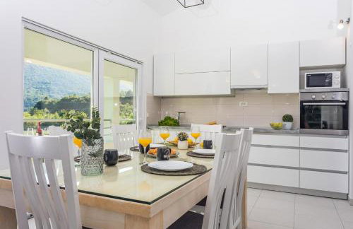 VILLA SKURA private heated pool 32m2, summer kitchen, 4 bedrooms, garden - Photo 15