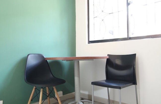 Manila by Roots Rentals - Foto 68