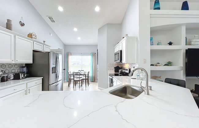 Beach Theme Vacation Pool Spa Home Mins to Disney - Foto 14