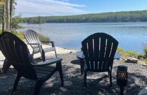 Lakeside Oasis with Kayaks, Hot Tub, & Fire Pit - Foto 48