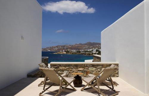 Bonzoe Suites & Villas - Photo 119