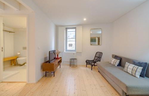 Porto Vitoria Apartments - Photo 16