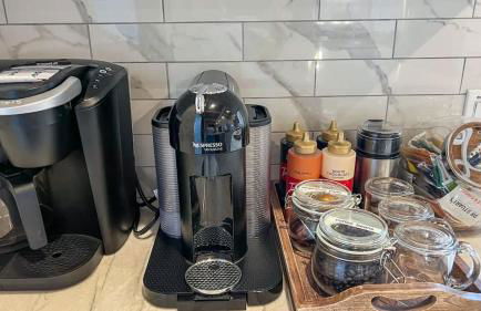 Picket Fences - Great Downtown Location - Foto 32