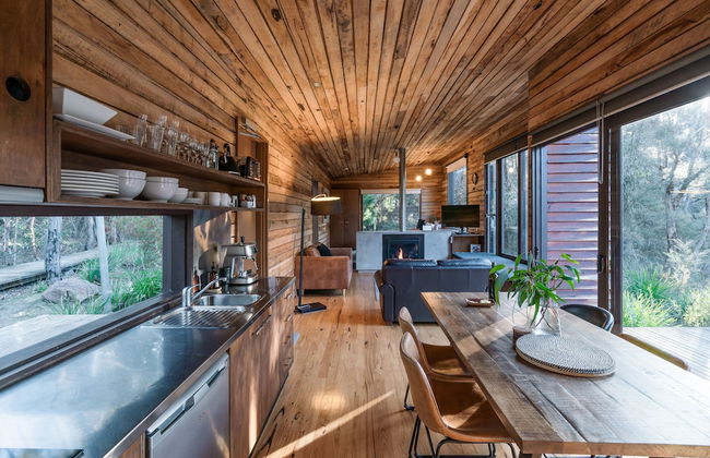 DULC Cabins - Photo 3