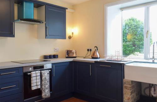 Llantysilio Lodge - Photo 5