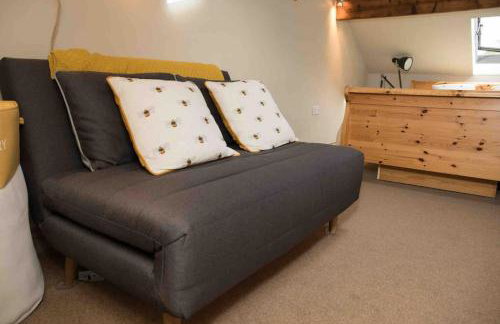 The Old Middle School Addingham - Photo 46