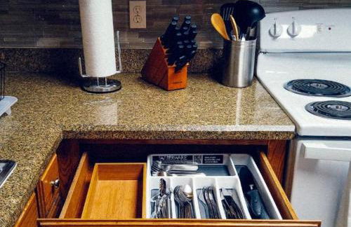 8 min de Plaza Mall McAllen, Nuevo Depto 3 Rec - Foto 30