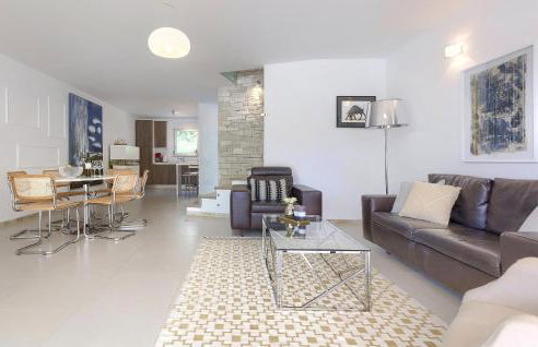 3 Bedroom Awesome Home In Umag - Foto 20