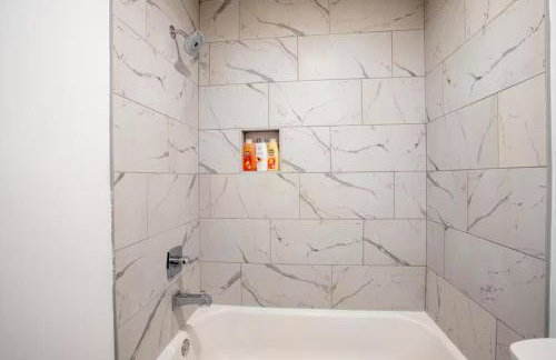 Two Homes - Charming Home and Cozy Bungalow - Foto 15