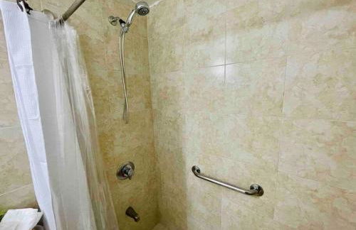 Sleeps 3, Cozy, Boho Style, in the heart of Miami -free parking - Foto 33