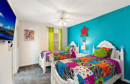 Lakeview 6-Bedroom Retreat with Game Room, Private Pool, Spa & Resort Amenities - Ideal for Families & Groups - Foto 25