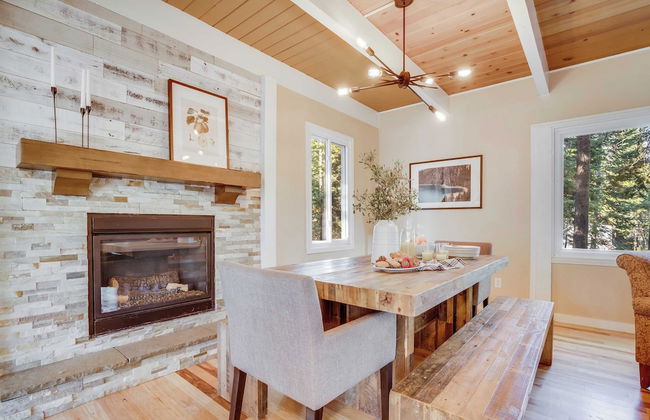 Homewood by Avantstay Amazing Family Cabin w/ Hot Tub & Sauna - Foto 4