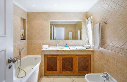 Villa Carlos - Photo 12