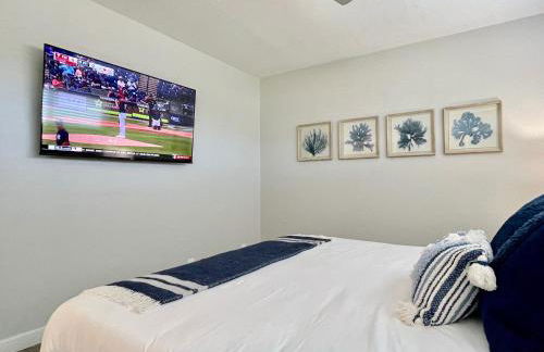 Downtown-King Bed-Top Floor-Parking-Wi-Fi - Foto 29