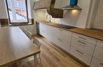 Apartamentos en el centro - Plaza de Amboage - WIFI - Foto 47