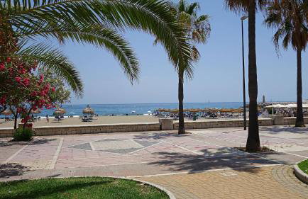 by RIVA - Spectacular Studio in Medina Garden of Puerto Banus - Foto 33