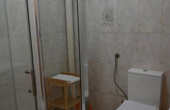 Downtown Lovely - Photo 14