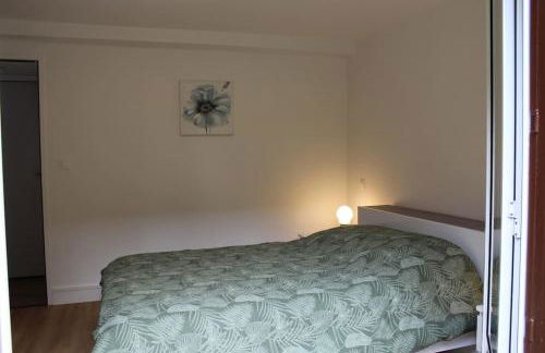 Appartement neuf 2 chambres avec jardin 2 places de parking securise a 300 metres de la plage - Foto 5