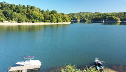 Brama Sanu - z prywatną linią brzegową Jeziora Solińskiego - pomosty - pontony - basen sezonowy - Foto 3