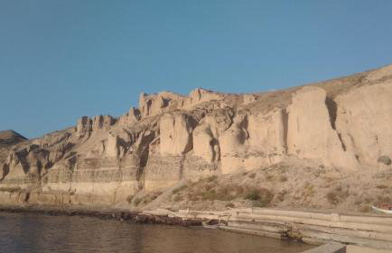 Α Peaceful Seafront Escape in Santorini- Sonus Mare - Foto 34