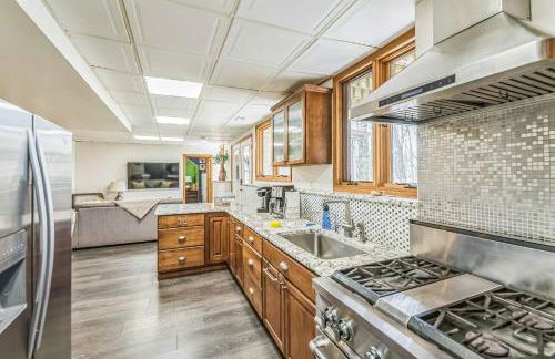 Creekside Cozy 3BD • Near Dunes - Foto 11