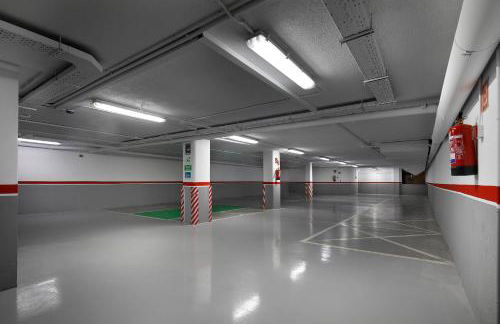 Apartaments-Hotel Hispanos 7 Suiza - Photo 34