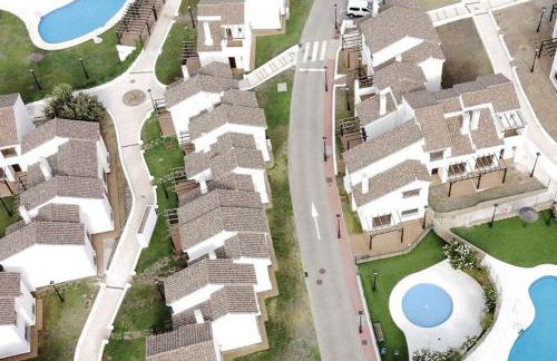 Bonita casa a estrenar en paraje natural a 35 minutos de Sevilla - Foto 47