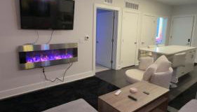 The 513 Flat 2! 1BR, 1Bath Apt with Pool and Riverfront View! Free Gated Parking! Only Steps from The banks & Stadiums! - Foto 5