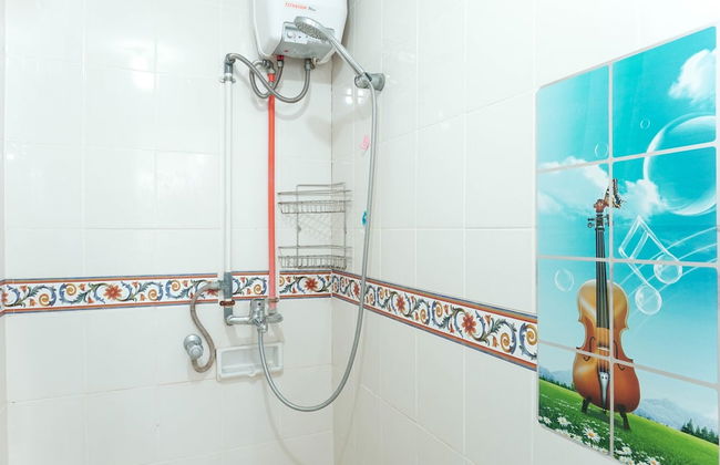 Cozy Living 1BR + 1 Apartment at Seasons City - Foto 9