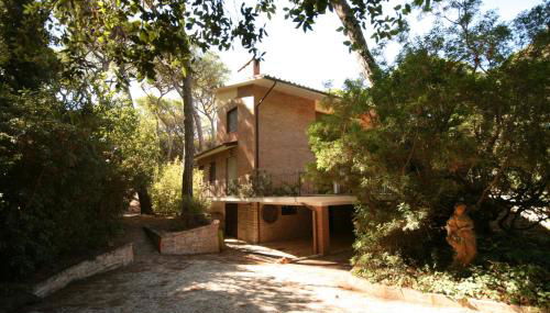 Appartamento a 150 m da mare giardino e posto auto - Foto 1, Garden, Garden view