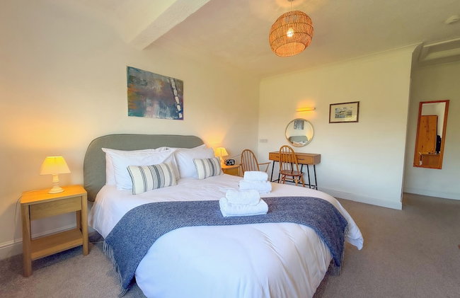 Maytree Cottage - 4 Bedroom Holiday Home - Tenby - Foto 13