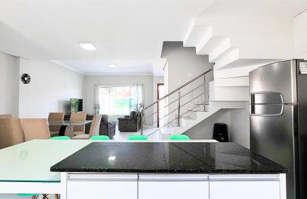 Triplex com piscina 150m do mar - Foto 8