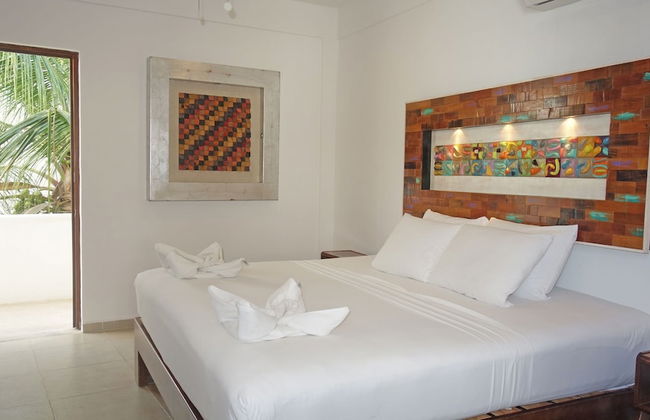 El Fuerte Beach Resort - Photo 31