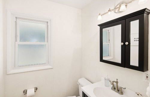 Family Retreat! By Denver + Hot Tub, Sleeps 10! - Foto 70