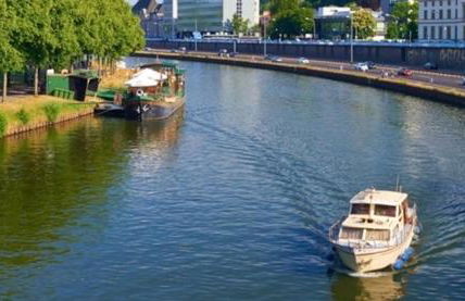 Living at Saarpartments -AdultsOnly- 2 Bedrooms, Kitchen - Business & Holiday Apartments for Long- and Short term Stay, 3 min to Train Station, Secure E-Bike Parking! - Foto 21