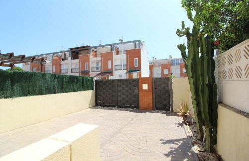 Global Properties, Moderno y practico adosado en Puerto de Sagunto - Foto 46