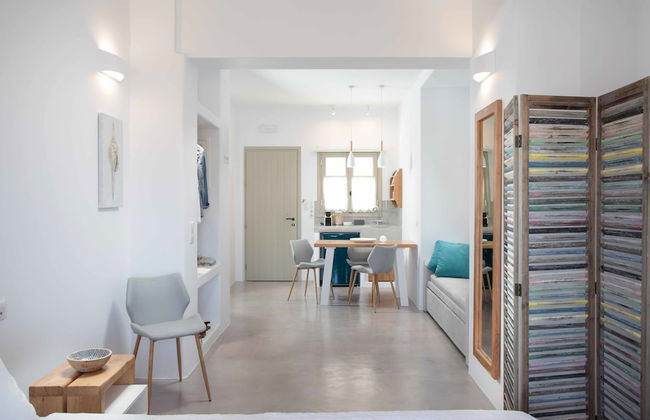 Halcyon Suites and Villas Naxos - Photo 42