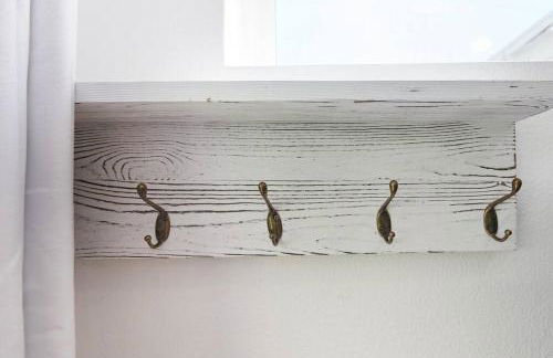 Tiny Living; Big Style - Photo 8