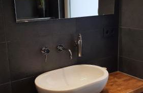 Stadtnahe Wohnung mit Garten und Parkplatz - Photo 10