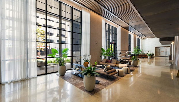 Ultimate Elegance Studio with Panoramic City Views - Foto 5, Lobby