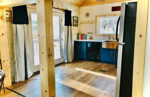 Charming 120-year-old farmhouse by the creek. - Foto 10