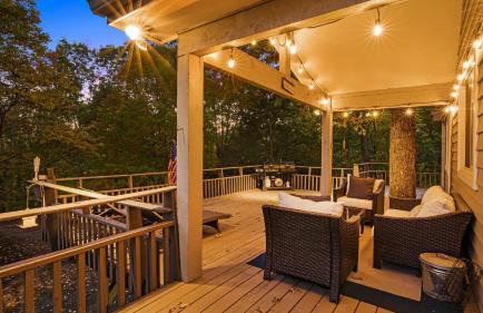 Cabin in the Sky by Avantstay Deck w/ Views - Foto 104