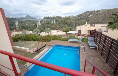 Private pool luxurious villa with mountain views - Foto 20